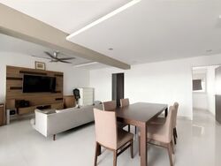 Blk 439 Hougang Avenue 8 (Hougang), HDB 5 Rooms #559918361